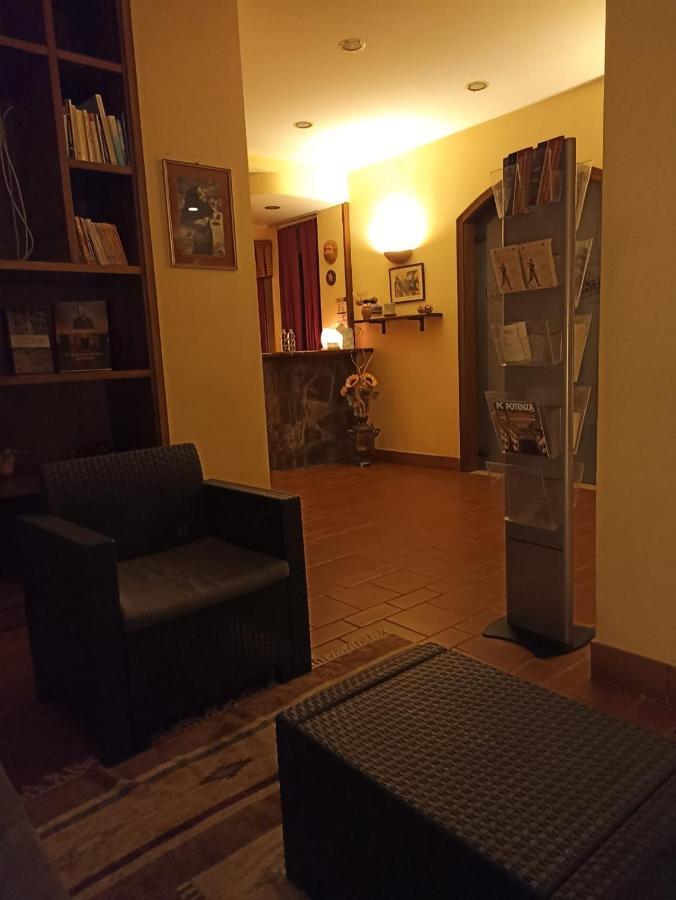 Locanda Di Eolo Vaglio di Basilicata エクステリア 写真