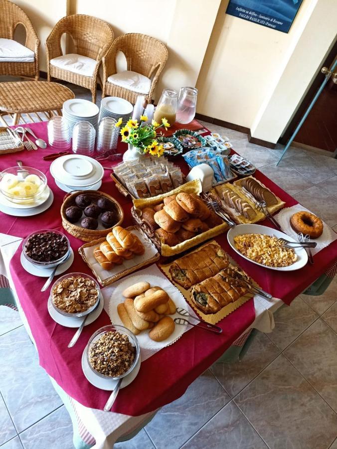 Locanda Di Eolo Vaglio di Basilicata エクステリア 写真